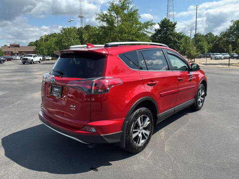 2017 Toyota RAV4 XLE