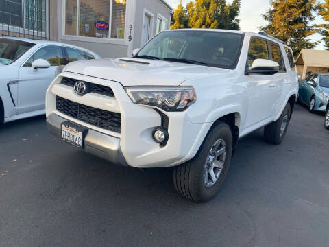 2014 Toyota 4Runner for sale at Ronnie Motors LLC in San Jose CA