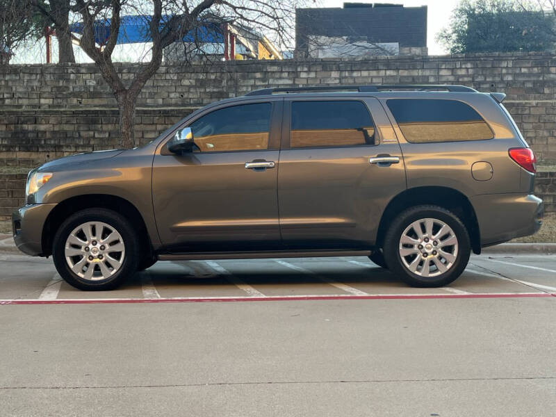 2014 Toyota Sequoia Platinum