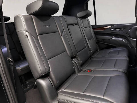 2023 Cadillac Escalade ESV Luxury