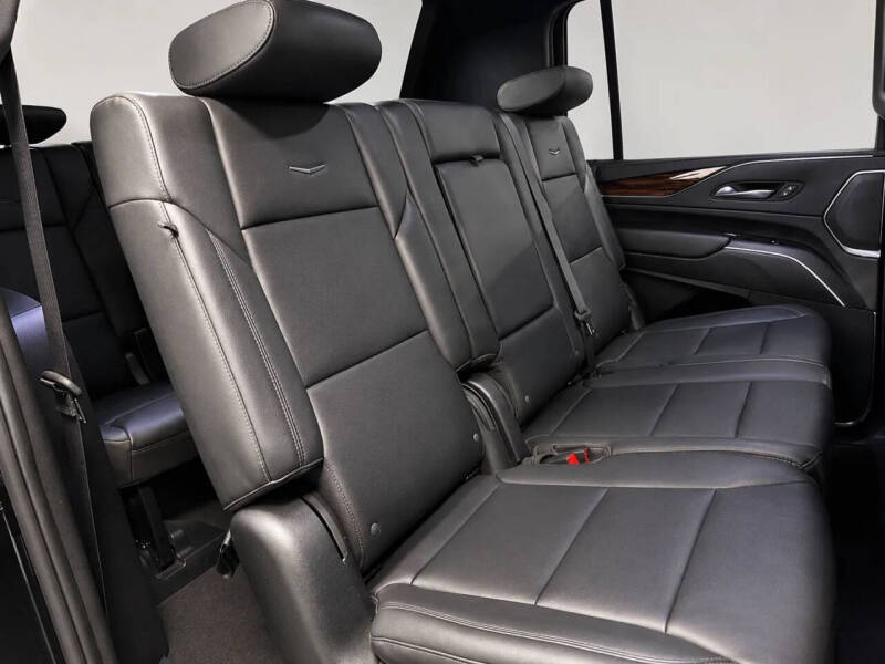 2023 Cadillac Escalade ESV Luxury