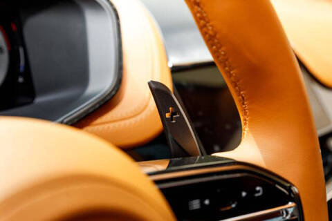 2025 Aston Martin DBX 707