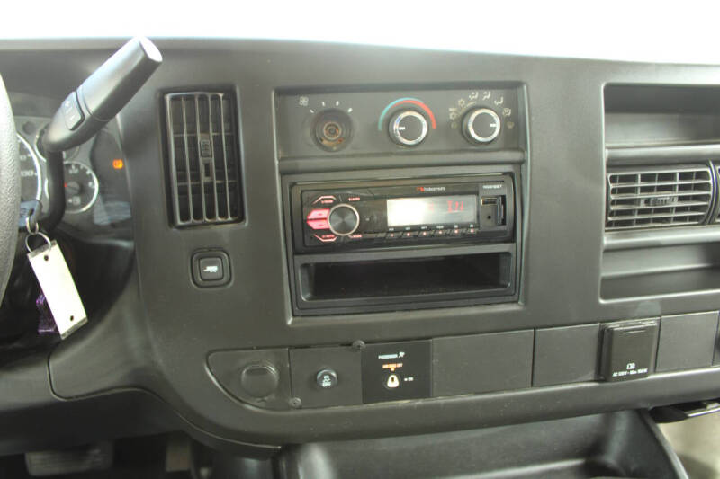 2016 Chevrolet Express 2500