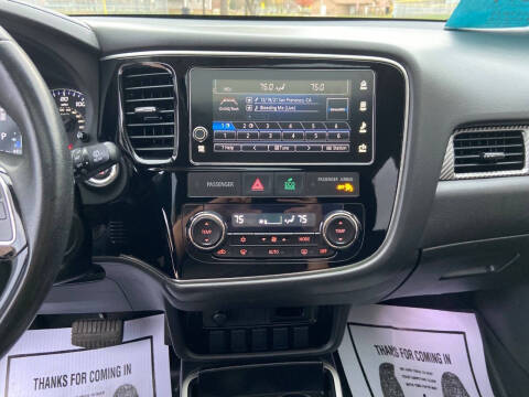 2017 Mitsubishi Outlander SE