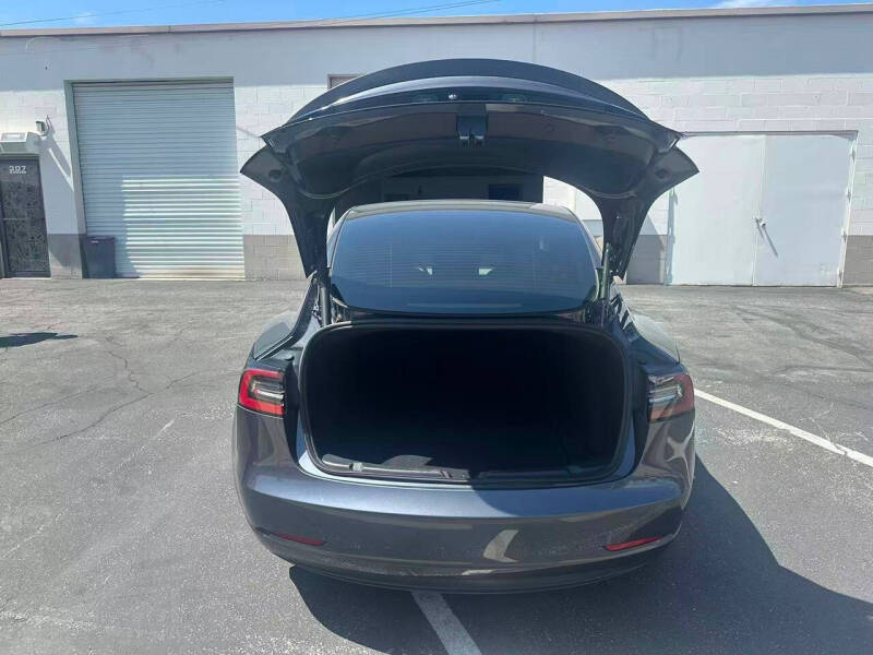2023 Tesla Model 3 Performance