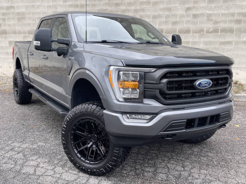 2022 Ford F-150 XLT's photo