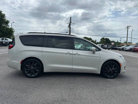 2020 Chrysler Pacifica