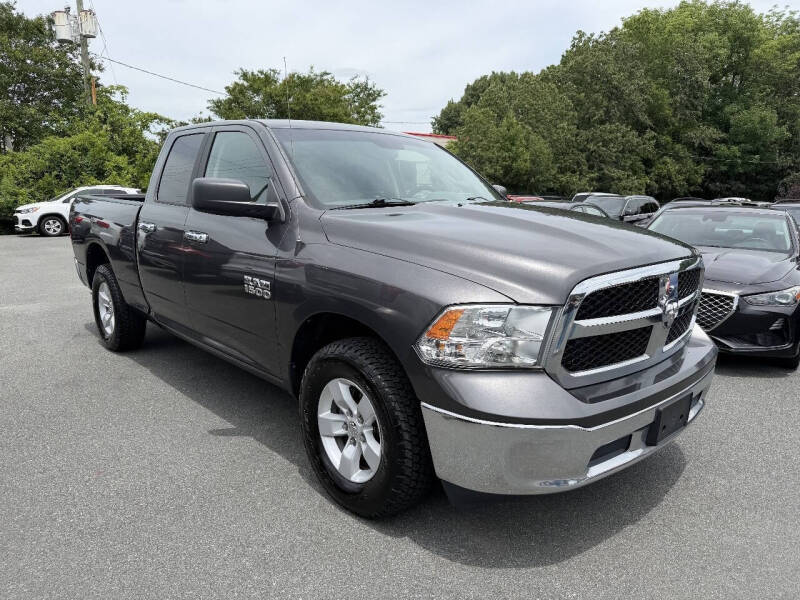 2017 RAM 1500 SLT