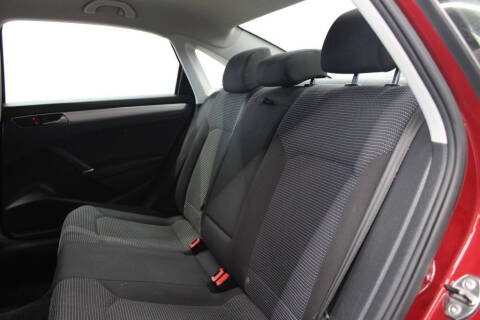 2017 Volkswagen Passat 1.8T S