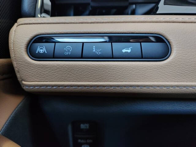 2026 Infiniti QX80 Luxe