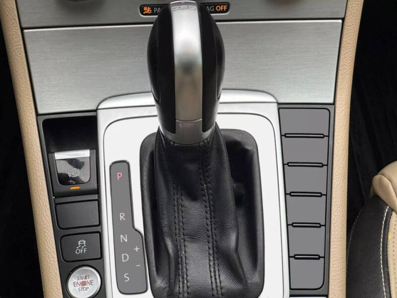 2015 Volkswagen CC 2.0T Executive