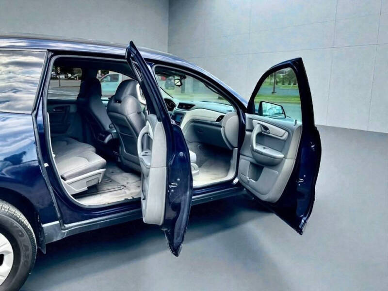 2015 Chevrolet Traverse LS