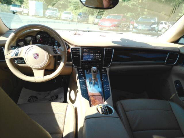 2012 Porsche Panamera