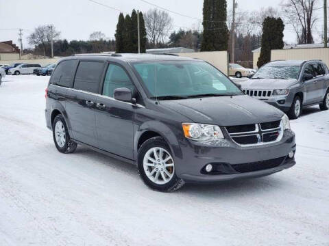 2018 Dodge Grand Caravan for sale at Miller Auto Sales in Saint Louis MI