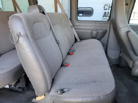 2017 Chevrolet Express LT 3500