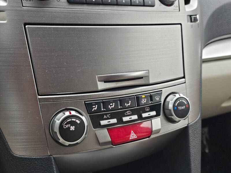 2013 Subaru Outback 2.5i Premium