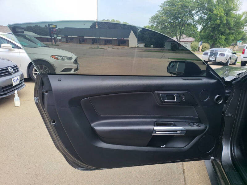 2019 Ford Mustang EcoBoost