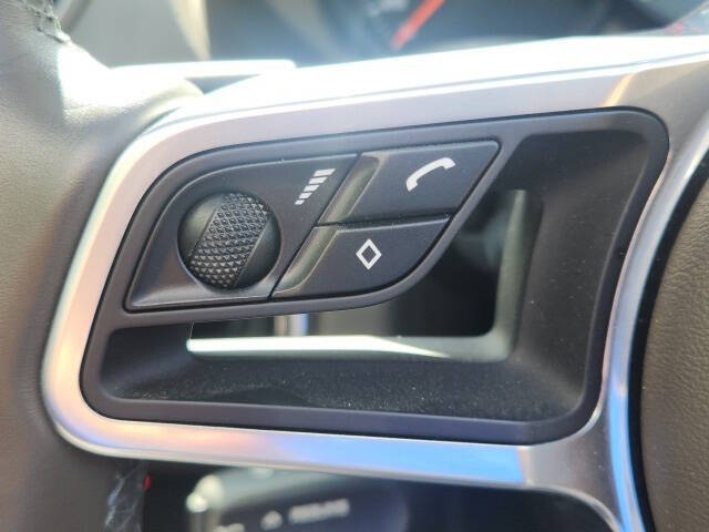 2024 Porsche 718 Boxster S