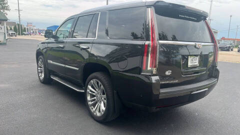 2019 Cadillac Escalade Luxury