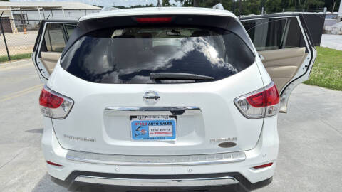 2014 Nissan Pathfinder Platinum