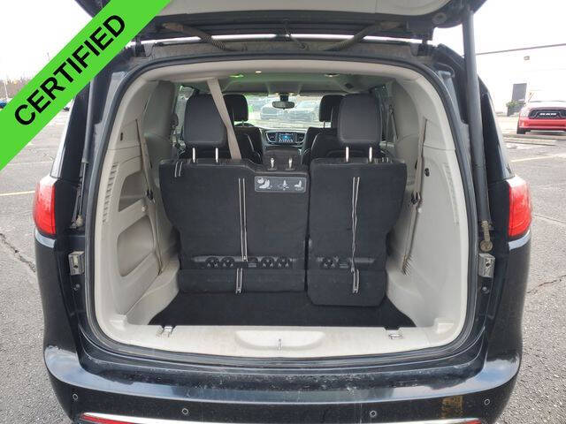 2018 Chrysler Pacifica Touring L