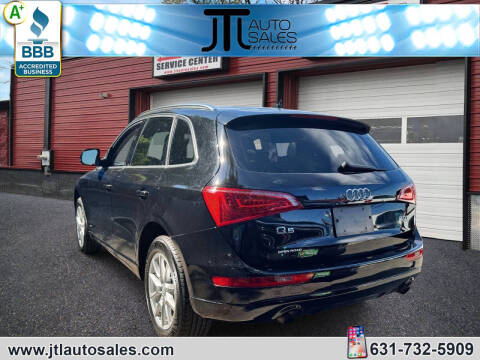 2011 Audi Q5 2.0T quattro Premium Plus