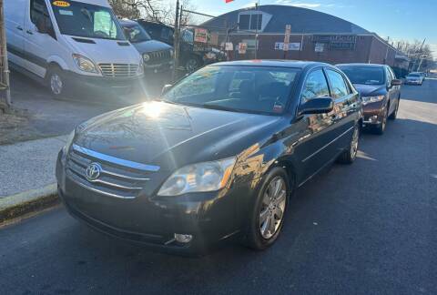 2007 Toyota Avalon for sale at Drive Deleon in Yonkers NY