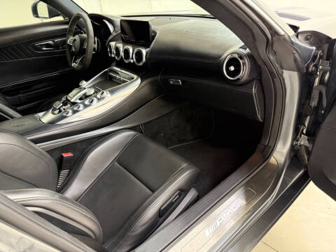 2016 Mercedes-Benz AMG GT S