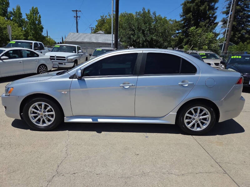2012 Mitsubishi Lancer SE