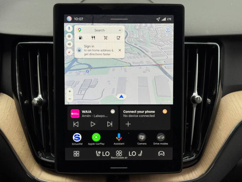 2026 Volvo XC60 B5 Core