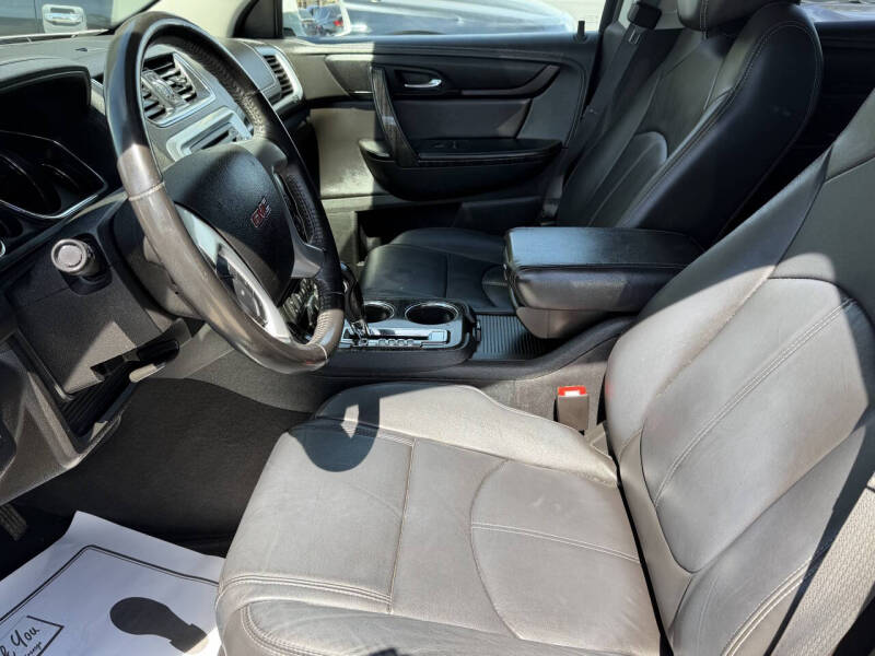 2016 GMC Acadia SLT-1