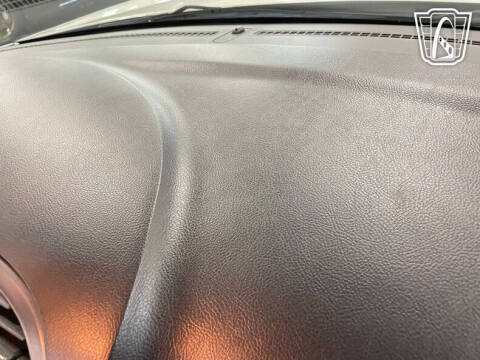 2003 Ford Thunderbird