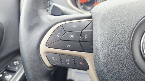 2015 Jeep Cherokee Sport