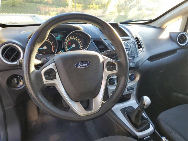 2017 Ford Fiesta SE