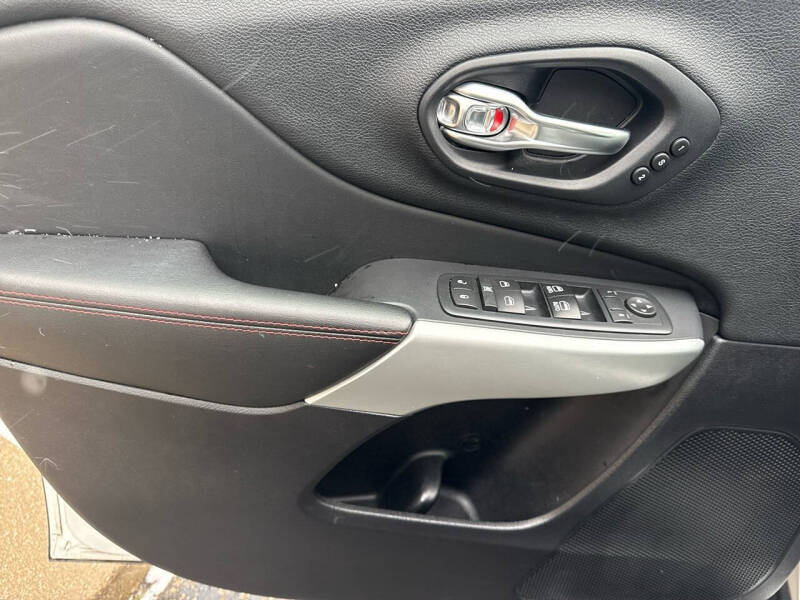 2017 Jeep Cherokee Trailhawk