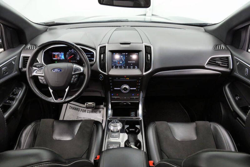 2019 Ford Edge ST
