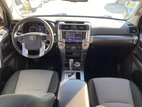 2022 Toyota 4Runner SR5