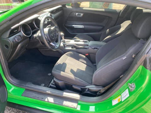 2019 Ford Mustang EcoBoost