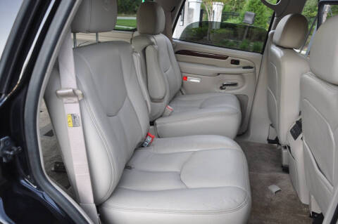 2003 Cadillac Escalade