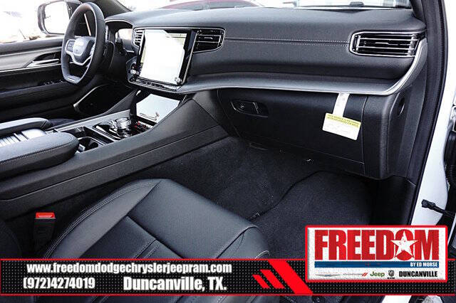 2025 Jeep Wagoneer Carbide