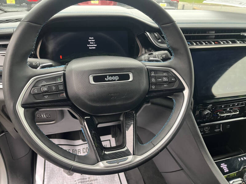 2022 Jeep Grand Cherokee Trailhawk 4xe