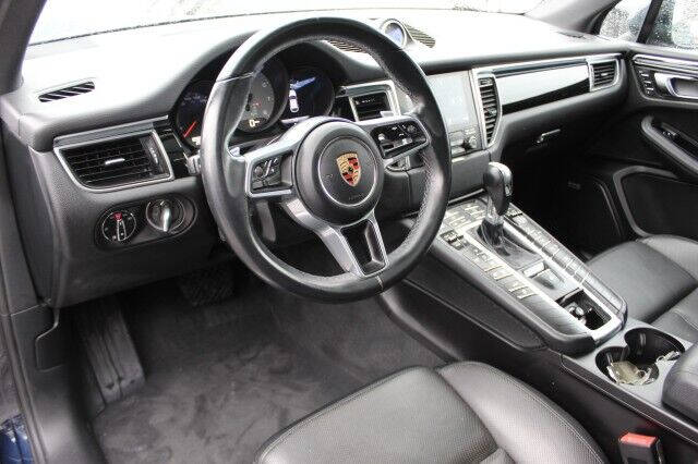 2017 Porsche Macan S