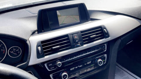 2018 BMW 3 Series 320i