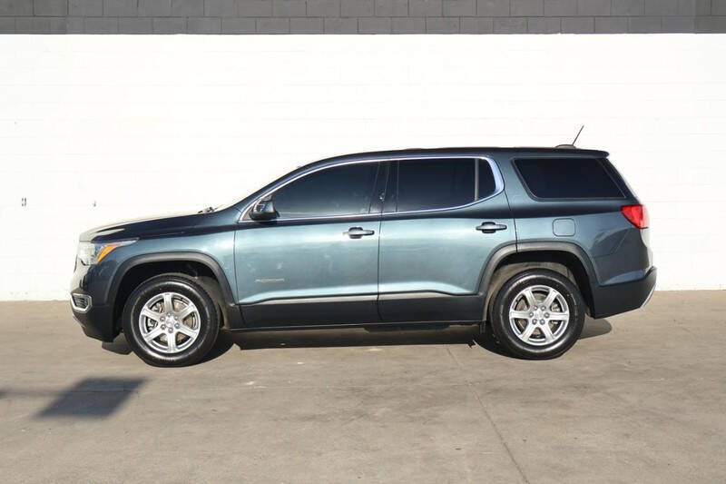 2019 GMC Acadia SLE-1
