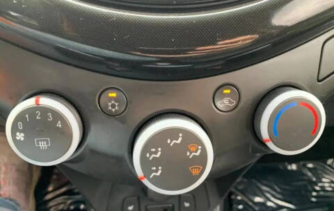 2013 Chevrolet Spark 2LT Auto