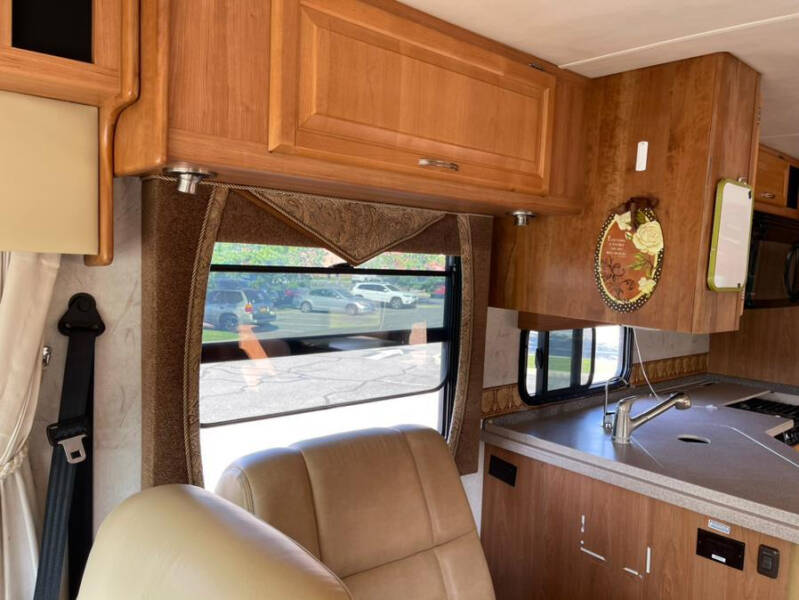 2007 Freightliner XCS Chassis