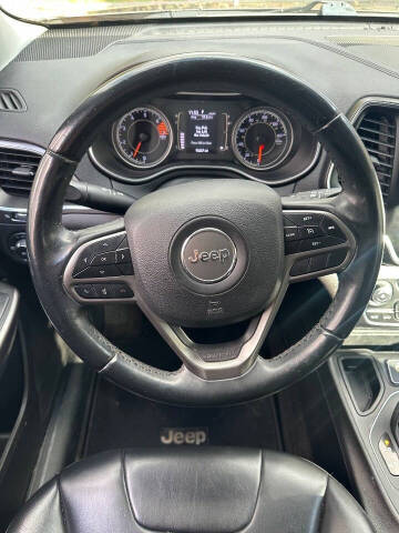 2019 Jeep Cherokee Latitude Plus