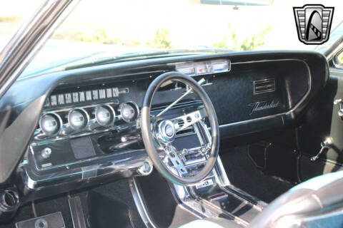 1965 Ford Thunderbird