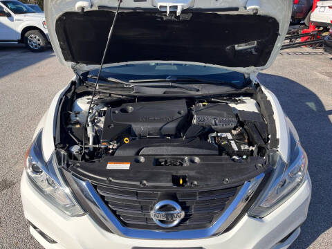 2017 Nissan Altima 2.5 SR