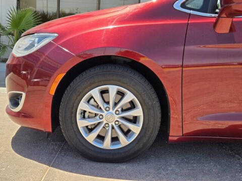 2018 Chrysler Pacifica Touring Plus